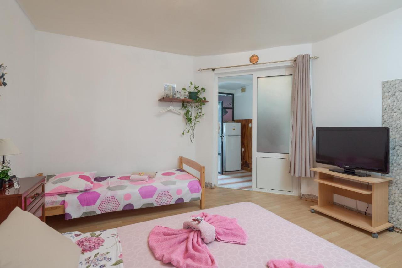 Guest House Ivona Split Bagian luar foto