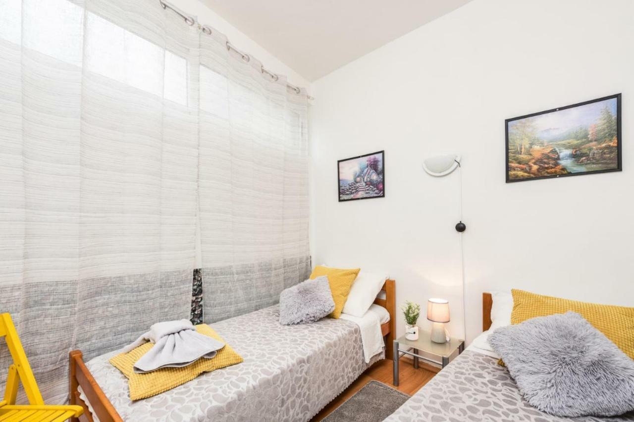 Guest House Ivona Split Bagian luar foto